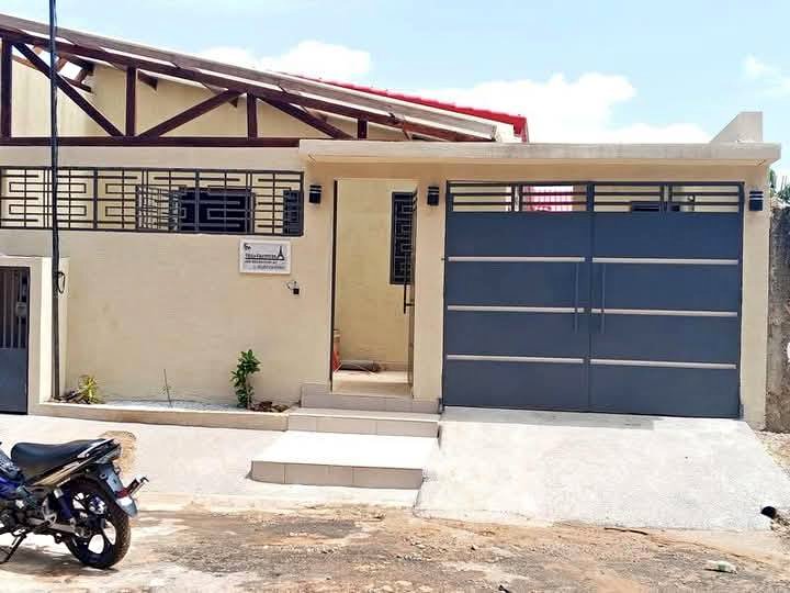 Villa Basse Neuve de 4 Pièces avec ACD 1